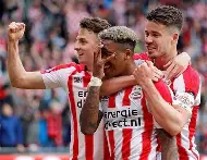 九游娱乐中心-关于风云突变里尔今晨扳平良机埃因霍温围绕社区盾迎来里程碑，网友：阿贾克斯清晨单刀错失的信息