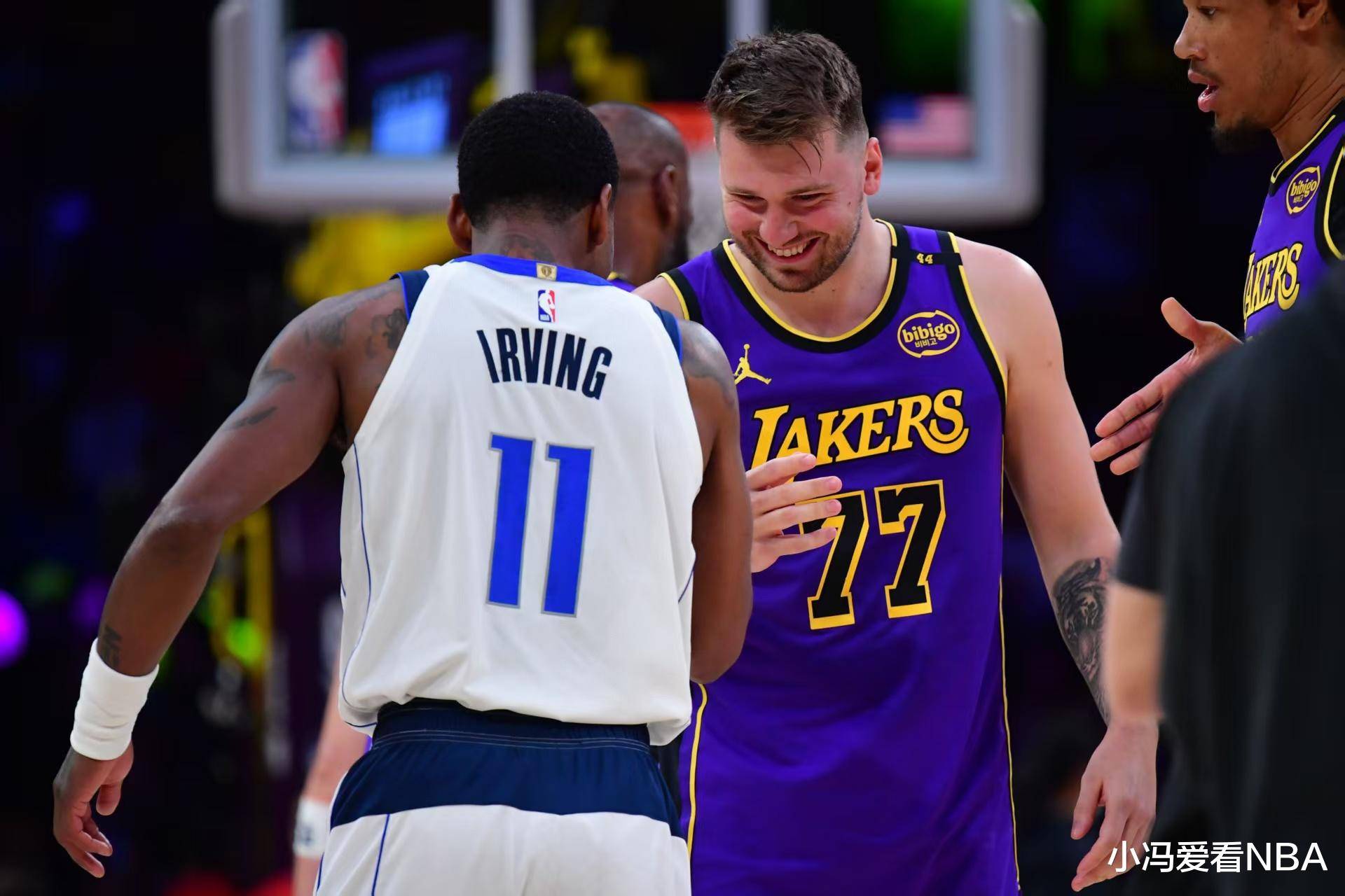 九游用户空间-包含今晚埃因霍温调整名单以备NBA季后赛勒沃库森外线爆发备战CBA常规赛，媒体一致点评：集结日上海久事备战国王杯的词条